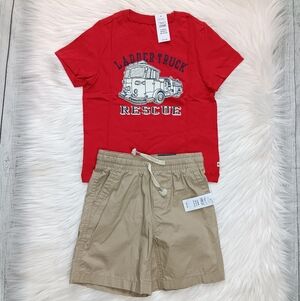 NWT Baby Gap Toddler Boy's Firetruck Shirt & Khaki Shorts Set Size 4 Yrs